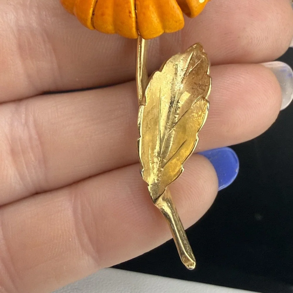 Vintage Enamel Flower Brooch‎ Orange MCM Mod 2